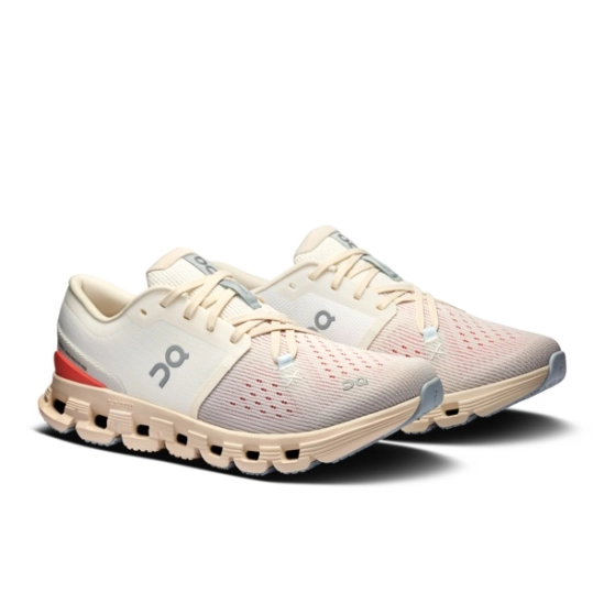 On Cloud X 4 Ivory/Salmon dámské sportovní boty